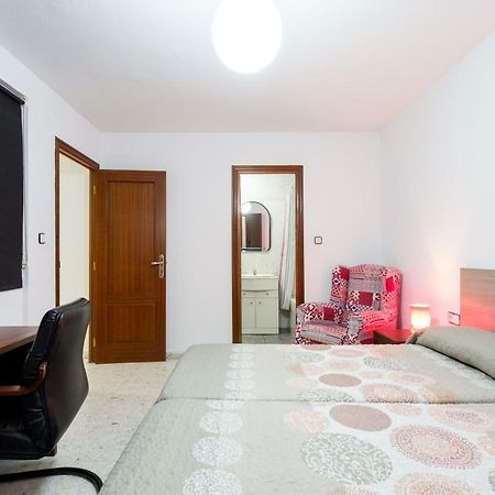 Holi-Rent Albareda Lägenhet Sevilla Exteriör bild