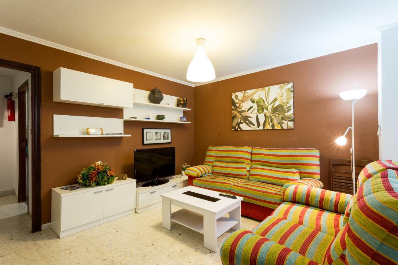 Holi-Rent Albareda Lägenhet Sevilla Exteriör bild