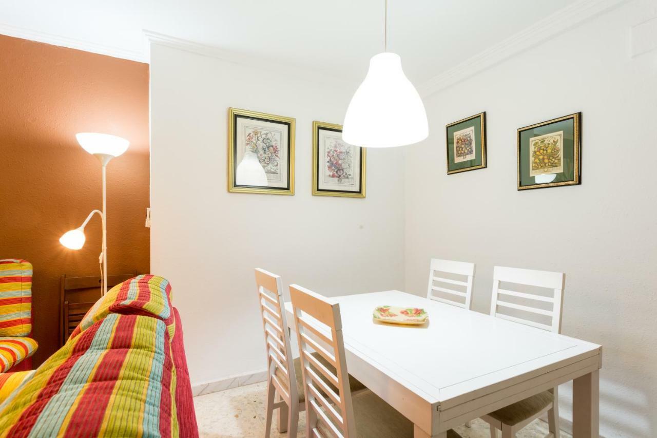 Holi-Rent Albareda Lägenhet Sevilla Exteriör bild