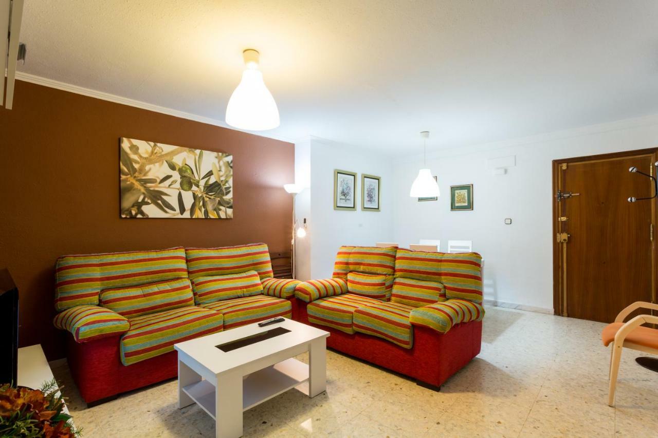 Holi-Rent Albareda Lägenhet Sevilla Exteriör bild