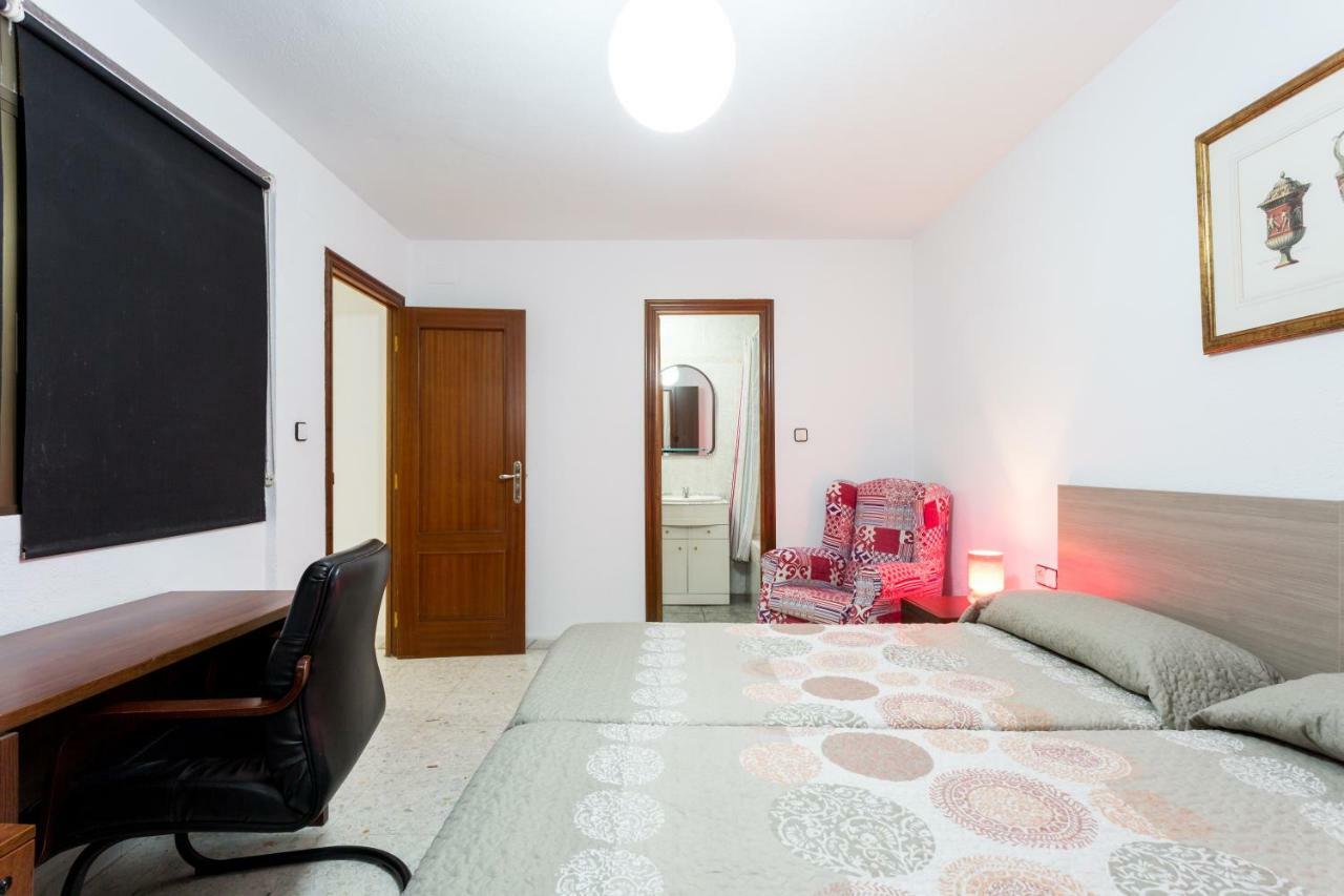 Holi-Rent Albareda Lägenhet Sevilla Exteriör bild