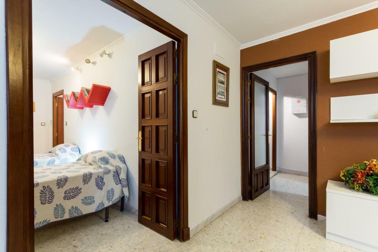 Holi-Rent Albareda Lägenhet Sevilla Exteriör bild