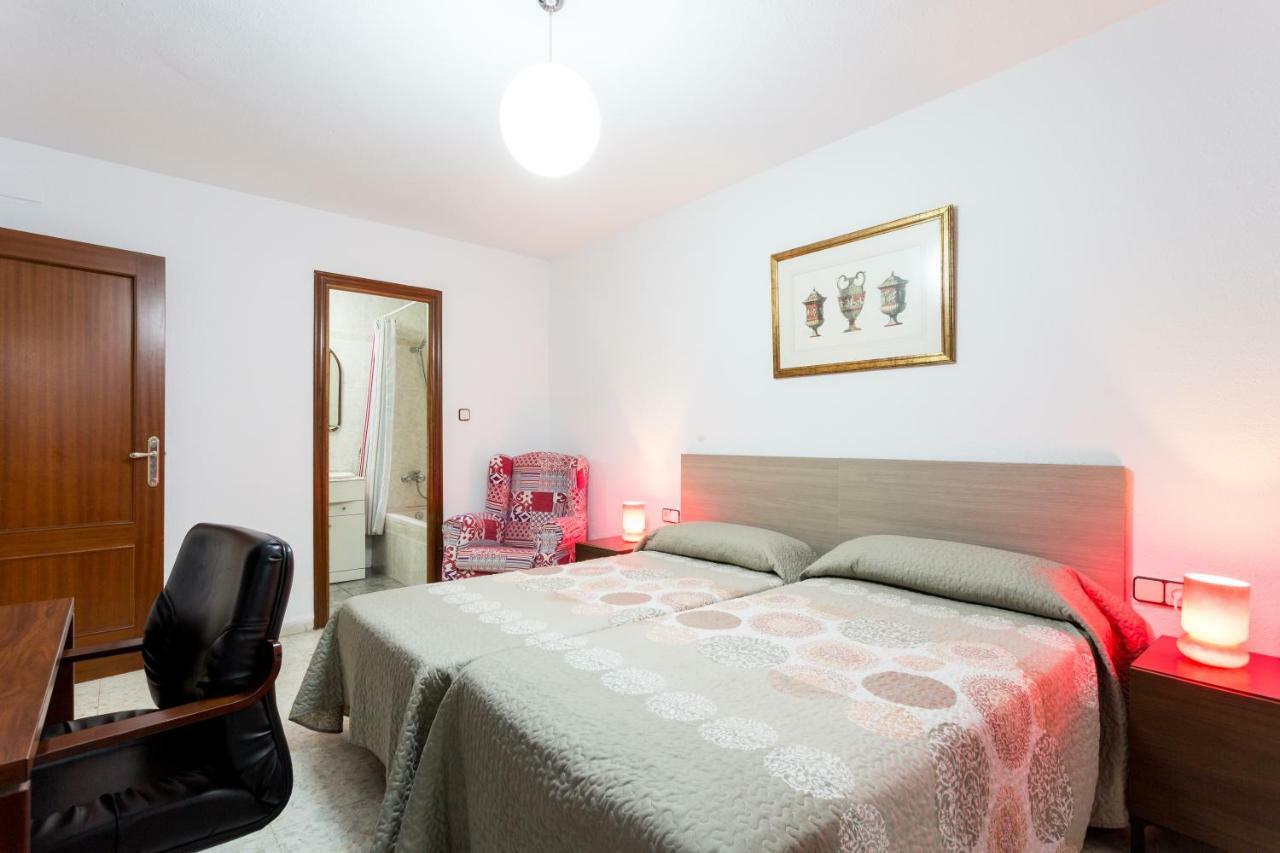 Holi-Rent Albareda Lägenhet Sevilla Exteriör bild