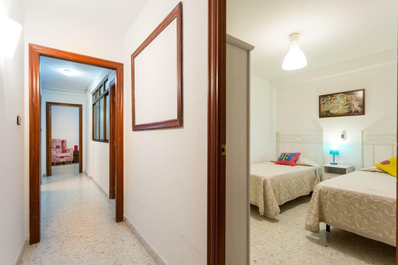 Holi-Rent Albareda Lägenhet Sevilla Exteriör bild